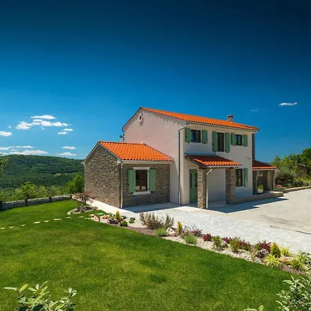 Authentic Banic Вилла