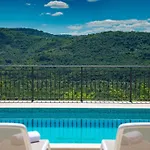 Authentic Banic Villa *