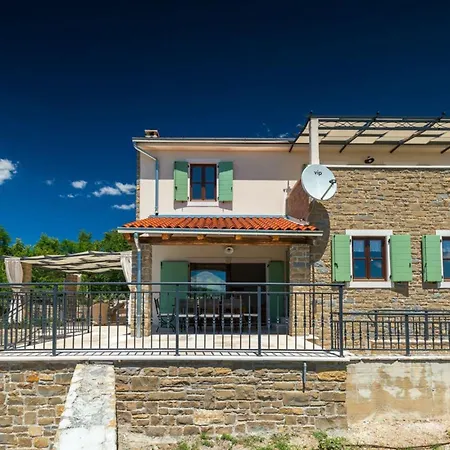Villa Authentic Banic *