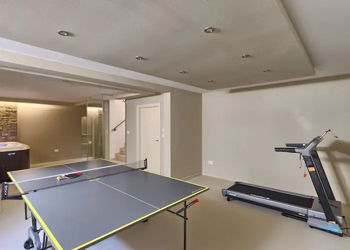 Villa Authentic Banic *